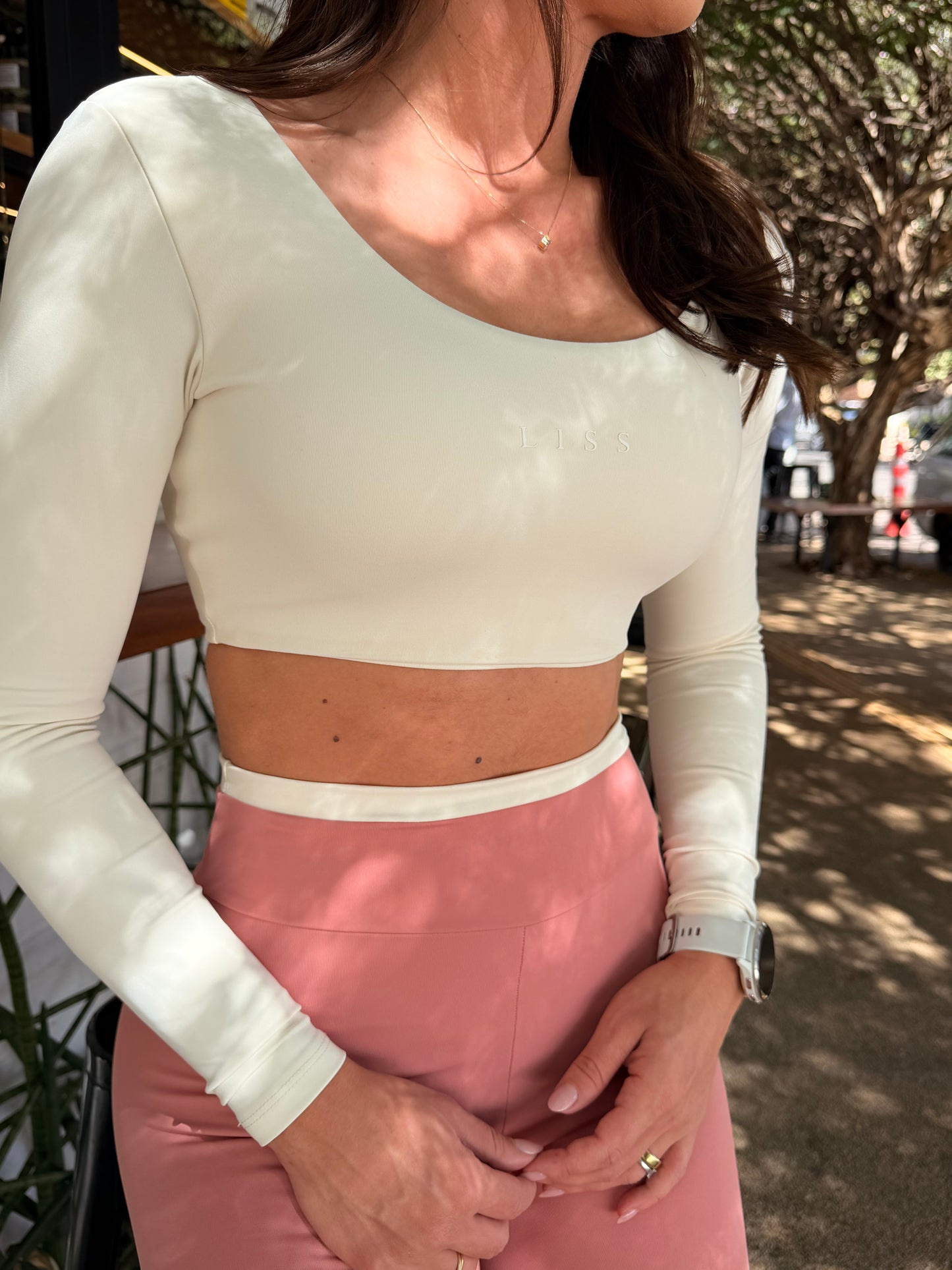 Conjunto Essenza ML